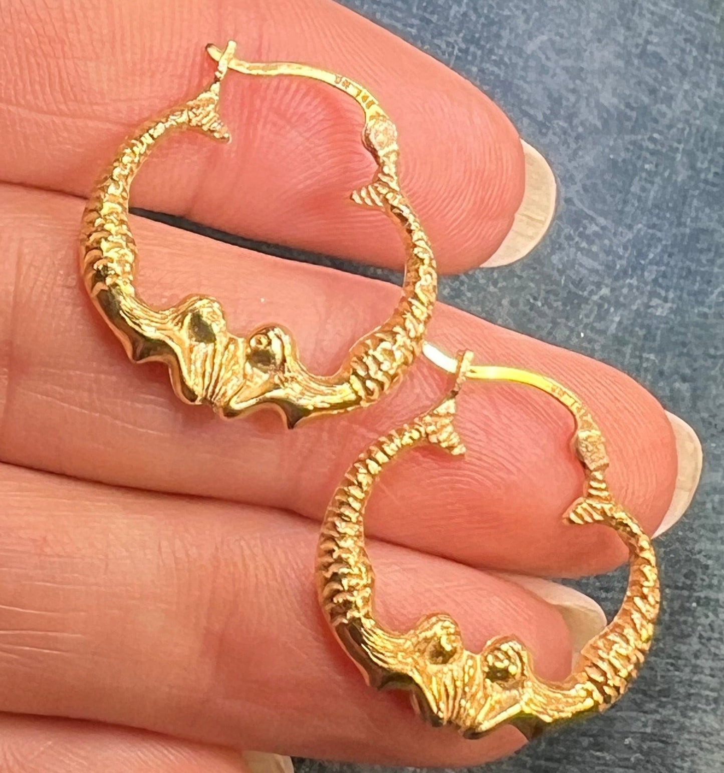 14k Gold MERMAID Sisters Art Deco Earrings. 0.9" Medium Hoops