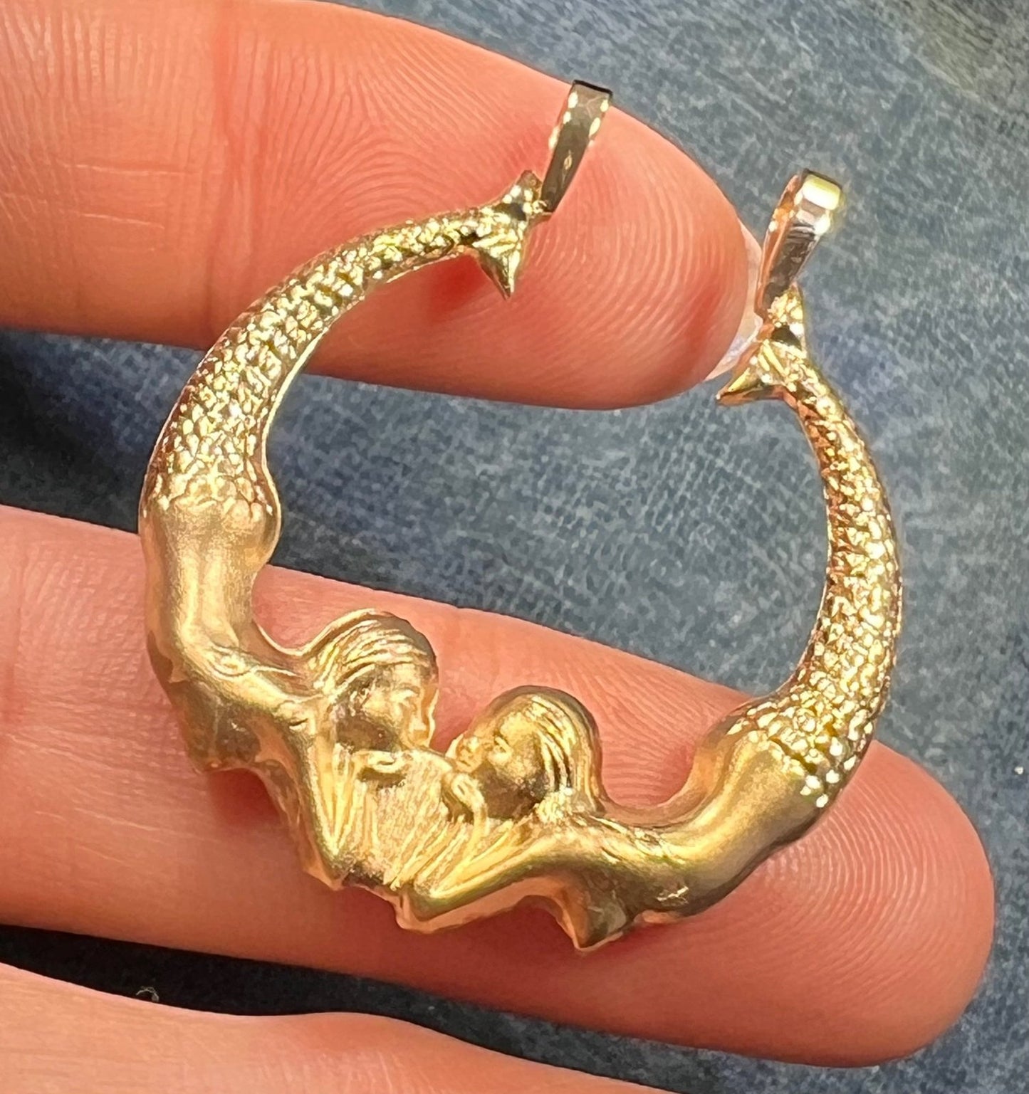 14k Gold MERMAIDS Art Deco Pendant. 1"