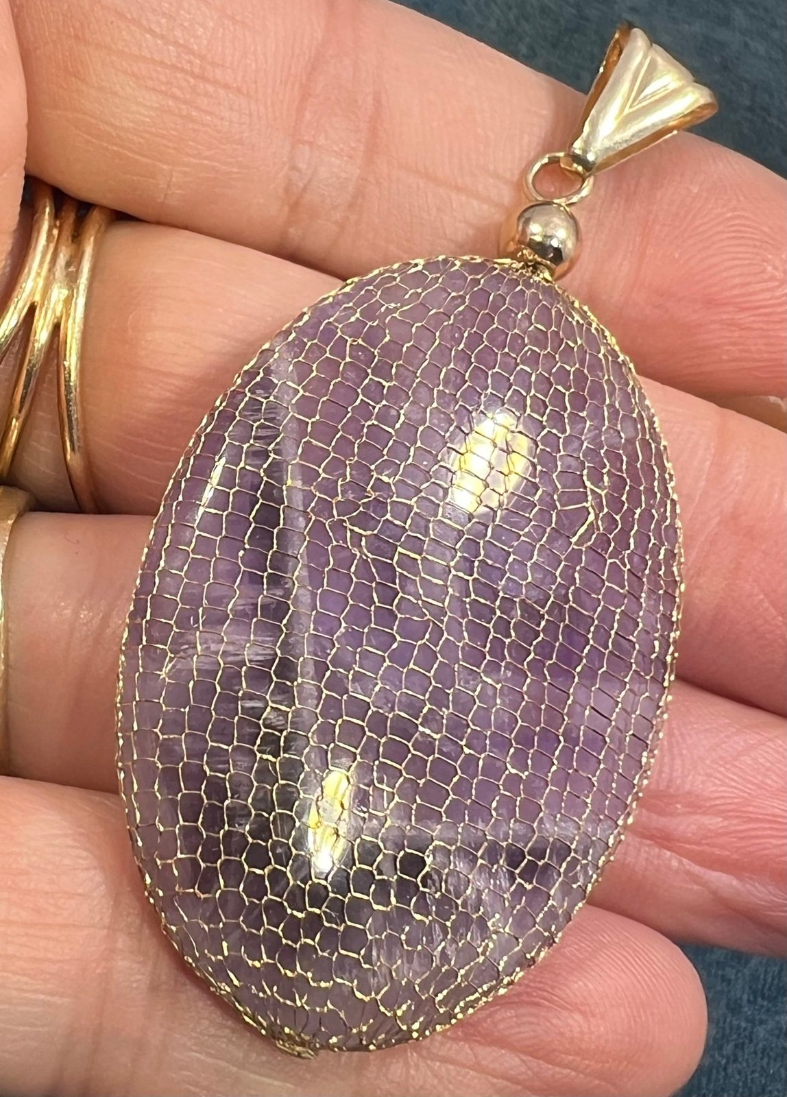14k Gold Mesh Bag w Amethyst Cabochon Pendant. 2.5"+ 15g *Video*