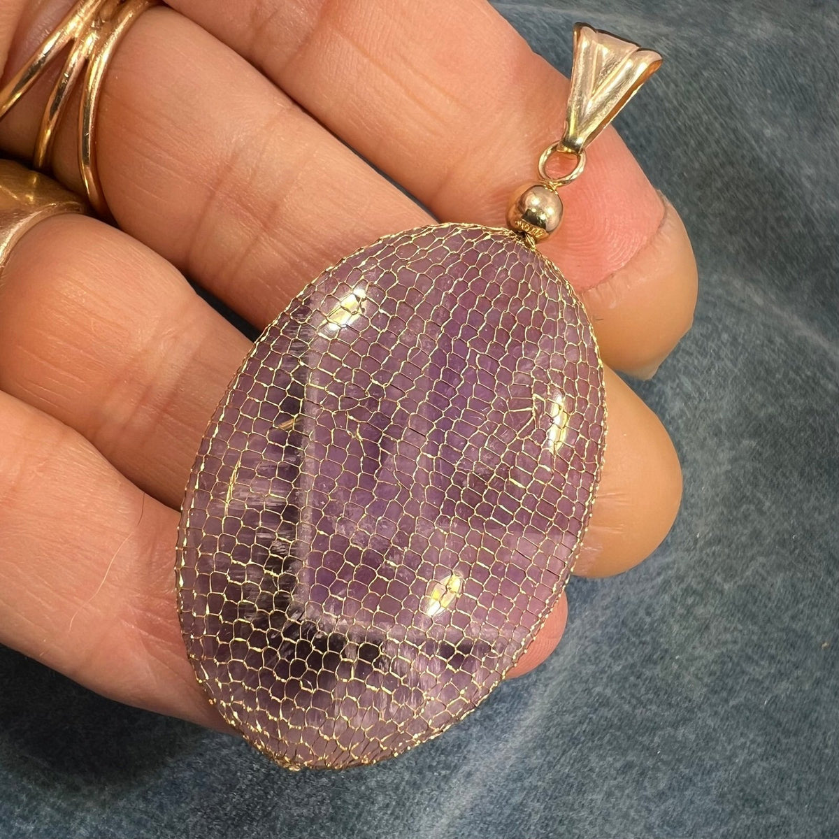14k Gold Mesh Bag w Amethyst Cabochon Pendant. 2.5"+ 15g *Video*