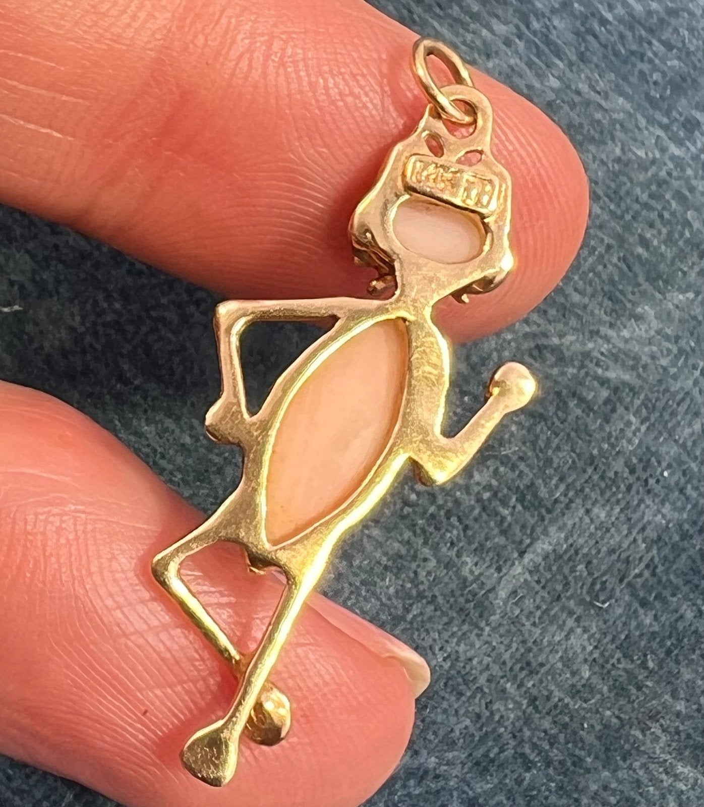14k Gold Mr. Sassy Cat Pendant w Peach Coral Jelly Belly! 1.4"