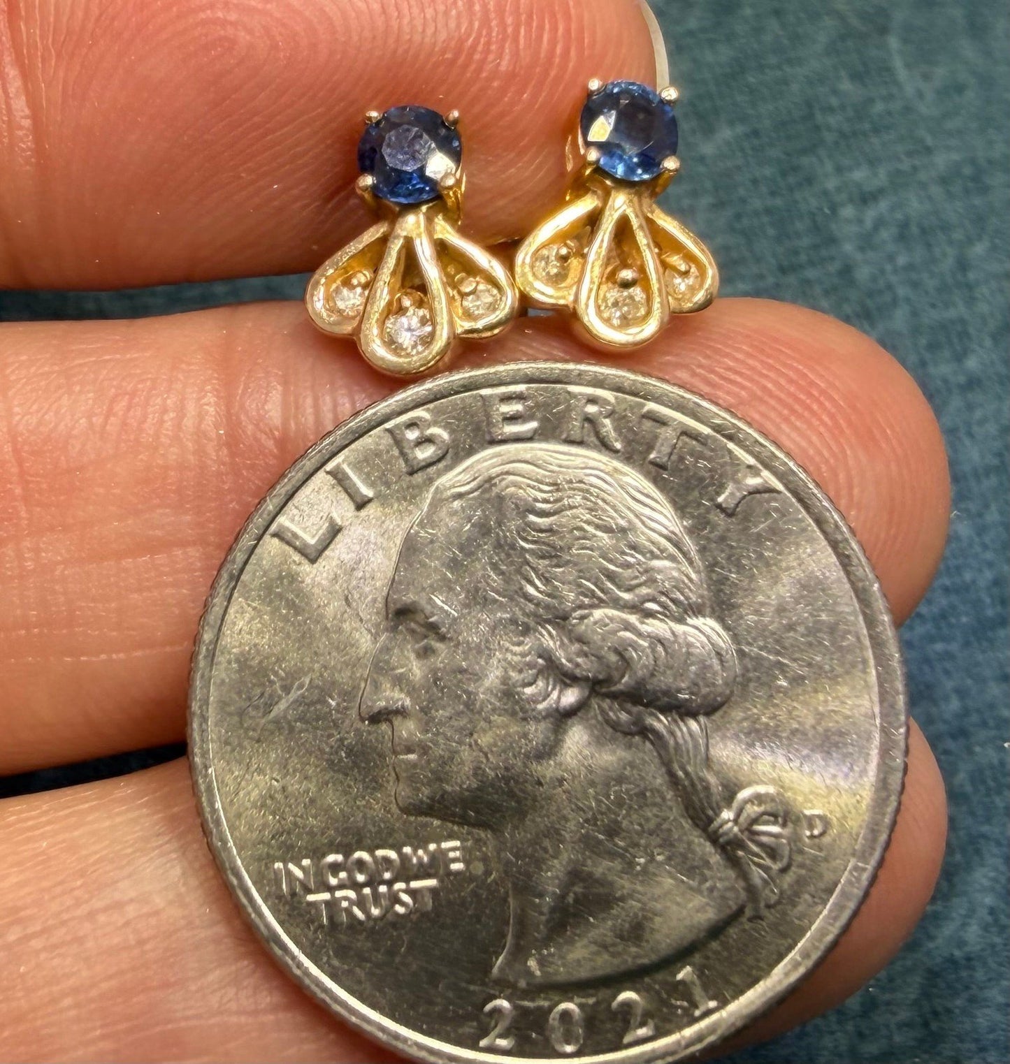 14k Gold Natural Ceylon Blue Sapphire & Diamond Earrings. Art Deco