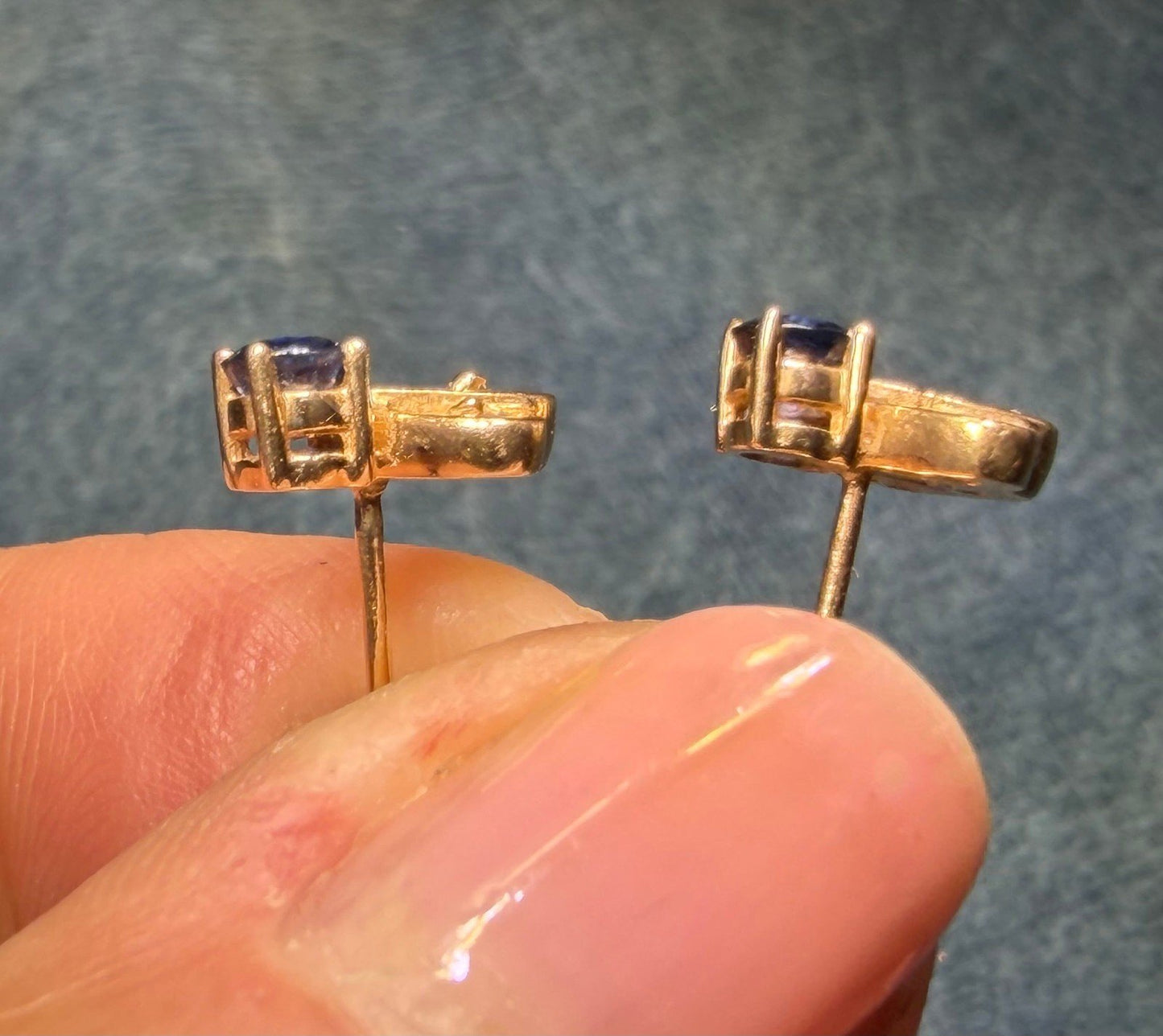 14k Gold Natural Ceylon Blue Sapphire & Diamond Earrings. Art Deco