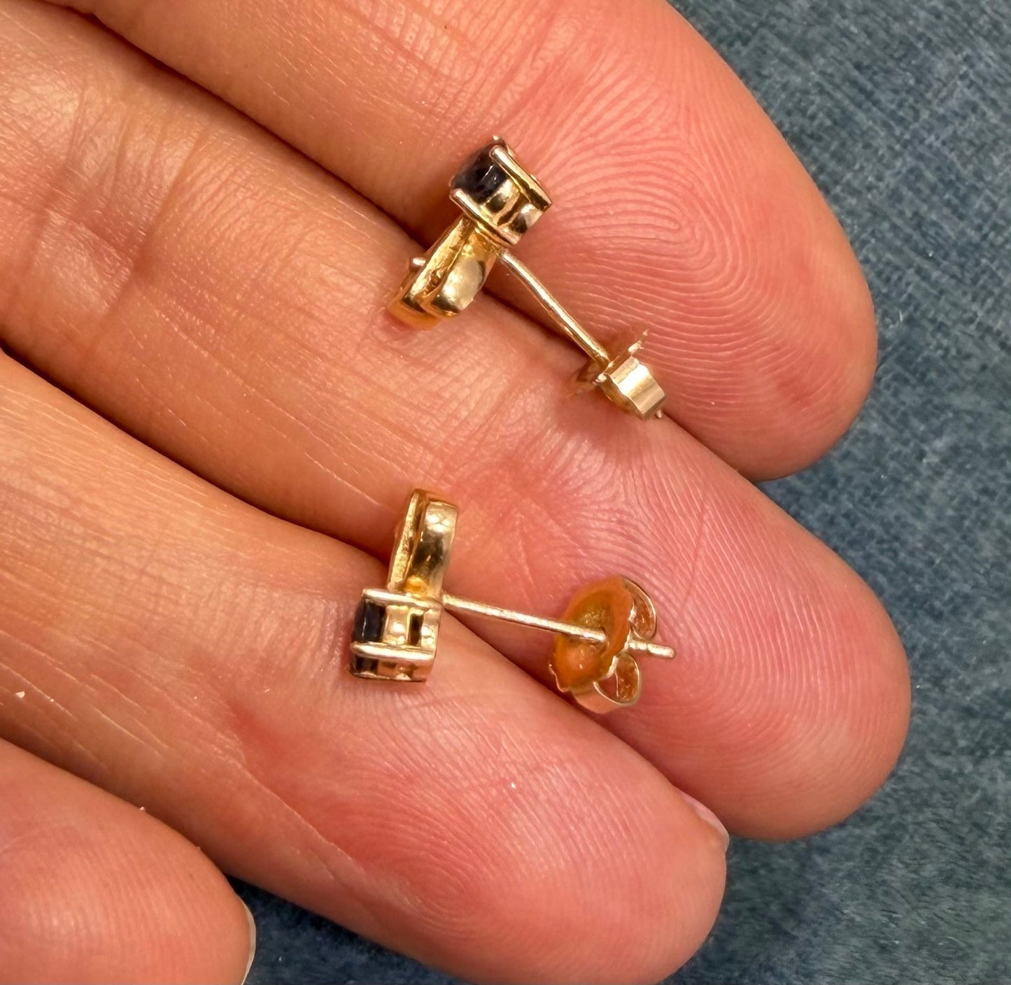 14k Gold Natural Ceylon Blue Sapphire & Diamond Earrings. Art Deco