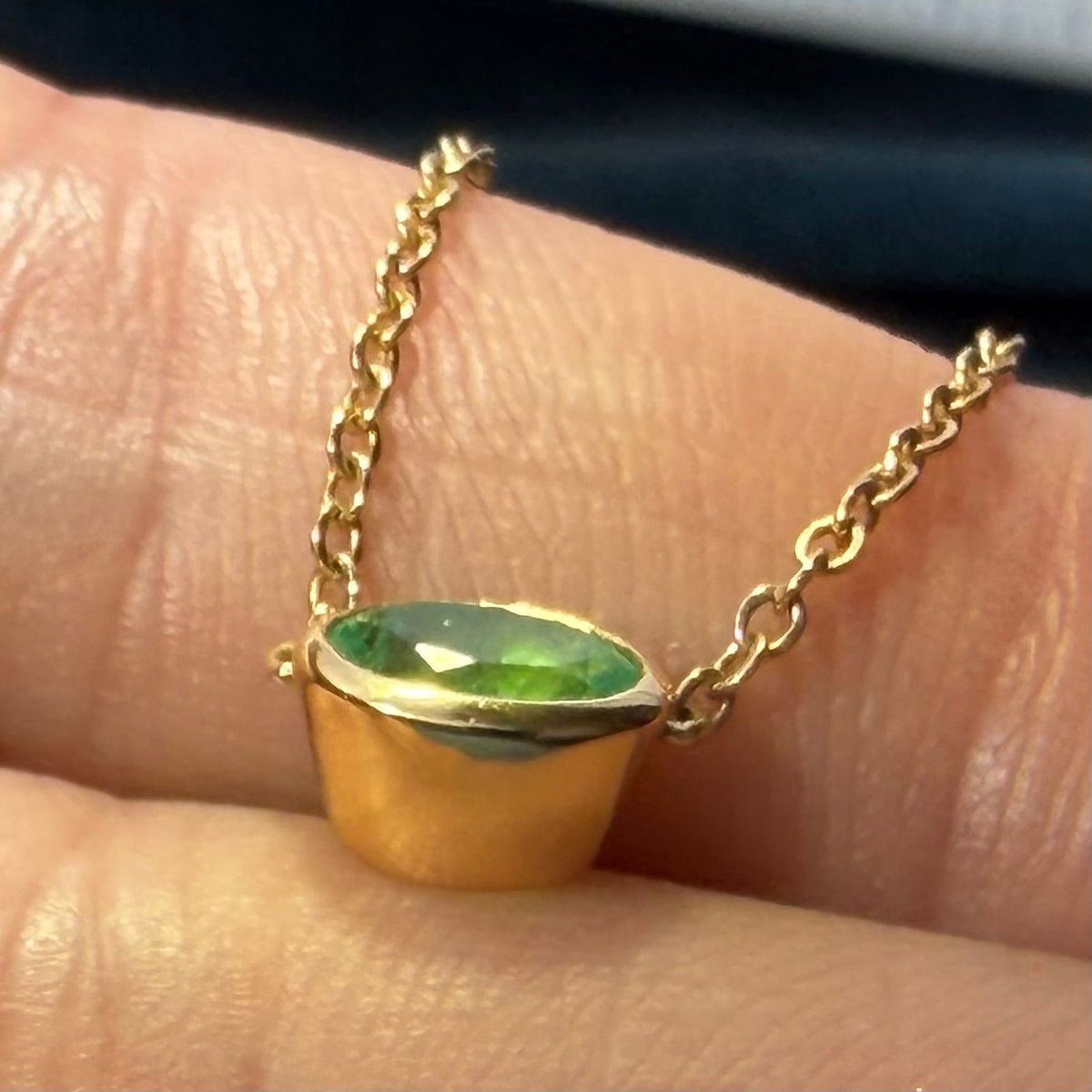14k Gold Natural Oval Emerald Pendant Necklace. Bezel-Set. 16" Chain