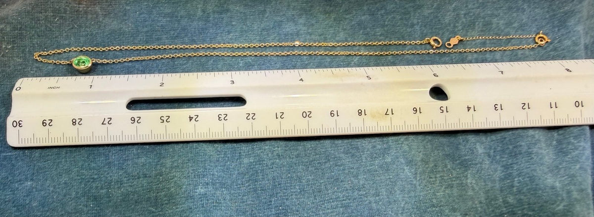 14k Gold Natural Oval Emerald Pendant Necklace. Bezel-Set. 16" Chain