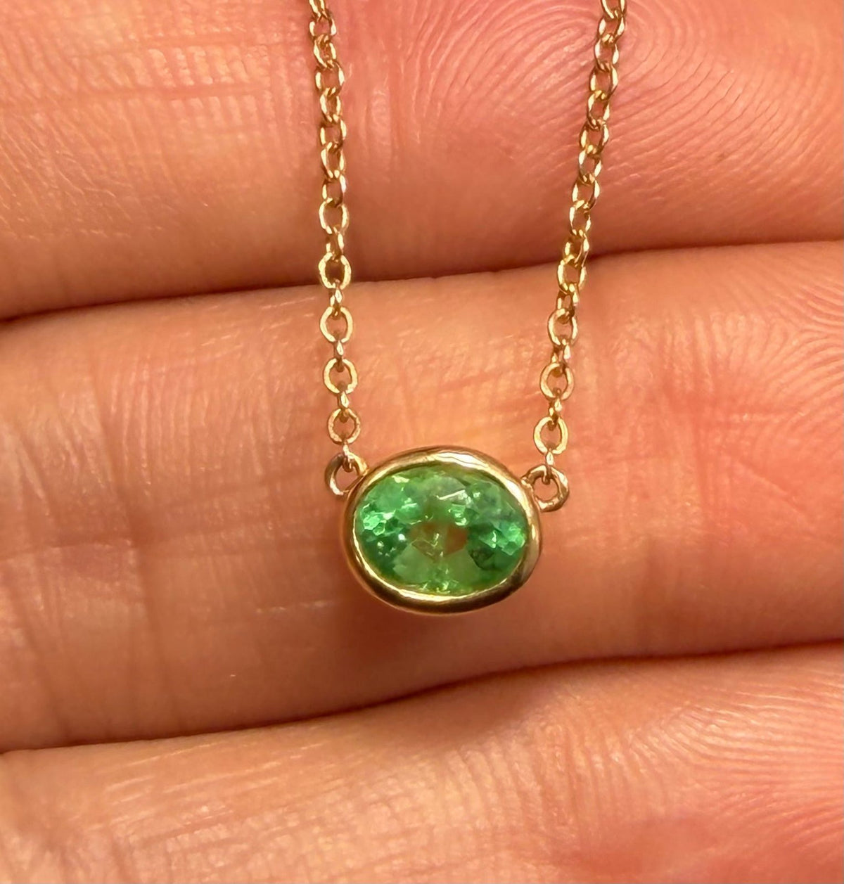 14k Gold Natural Oval Emerald Pendant Necklace. Bezel-Set. 16" Chain