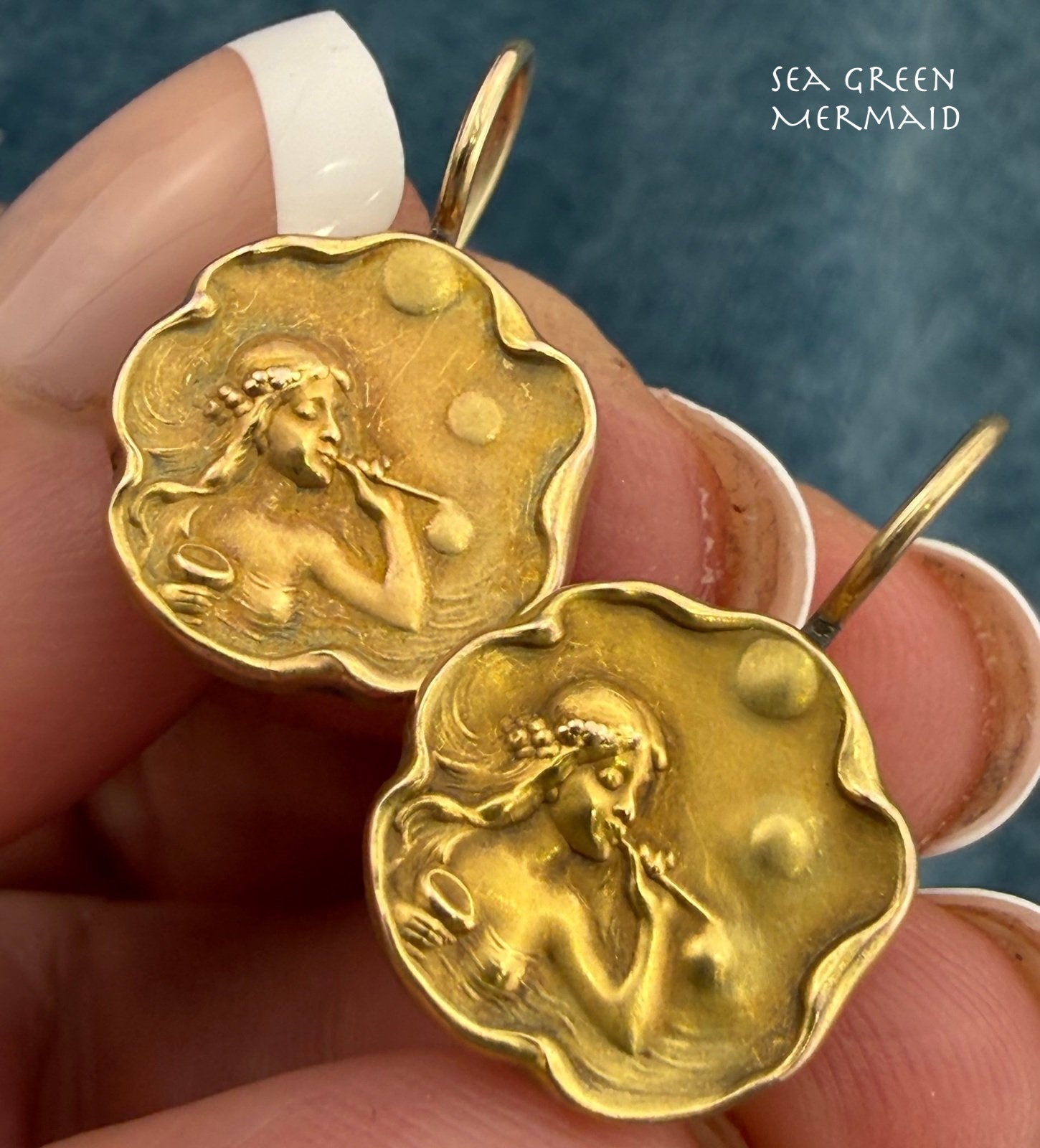 14k Gold Nymphs Blowing BUBBLES. Art Nouveau Repousse Earrings *Video*