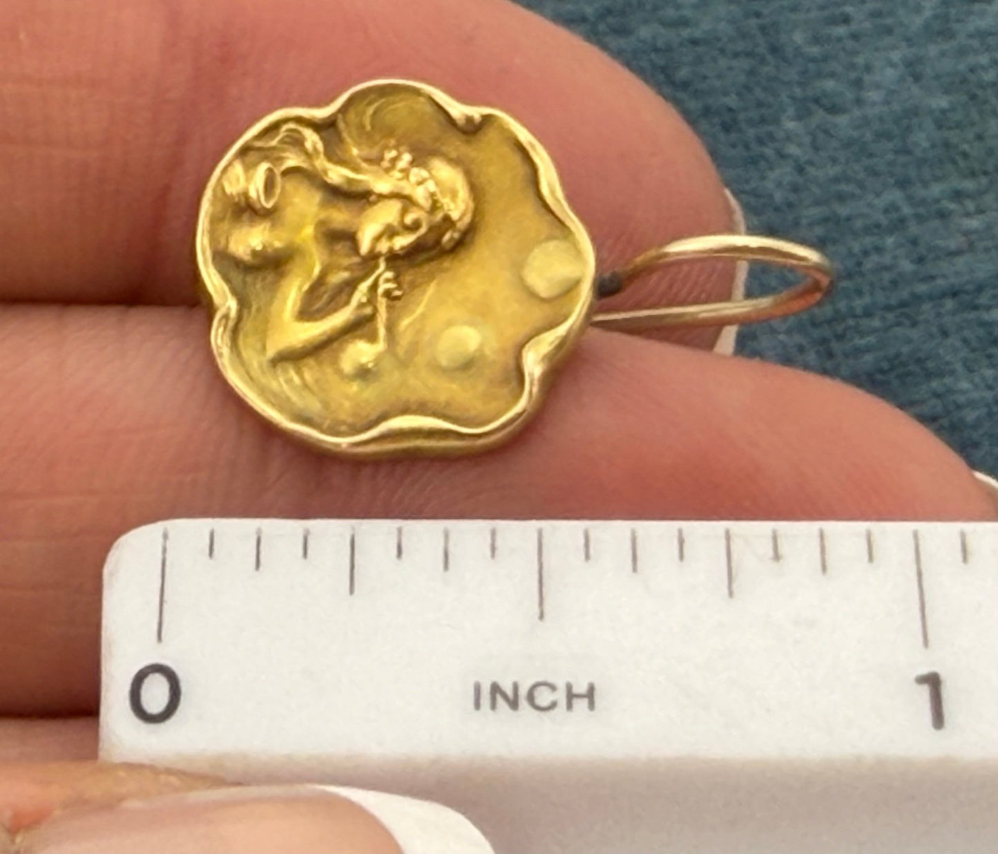 14k Gold Nymphs Blowing BUBBLES. Art Nouveau Repousse Earrings *Video*