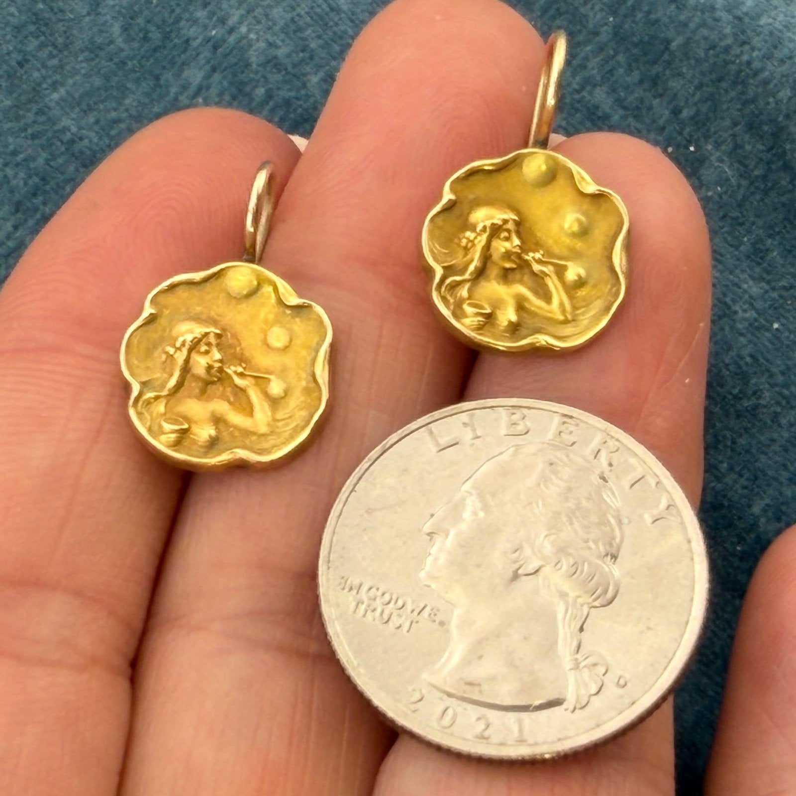 14k Gold Nymphs Blowing BUBBLES. Art Nouveau Repousse Earrings *Video*