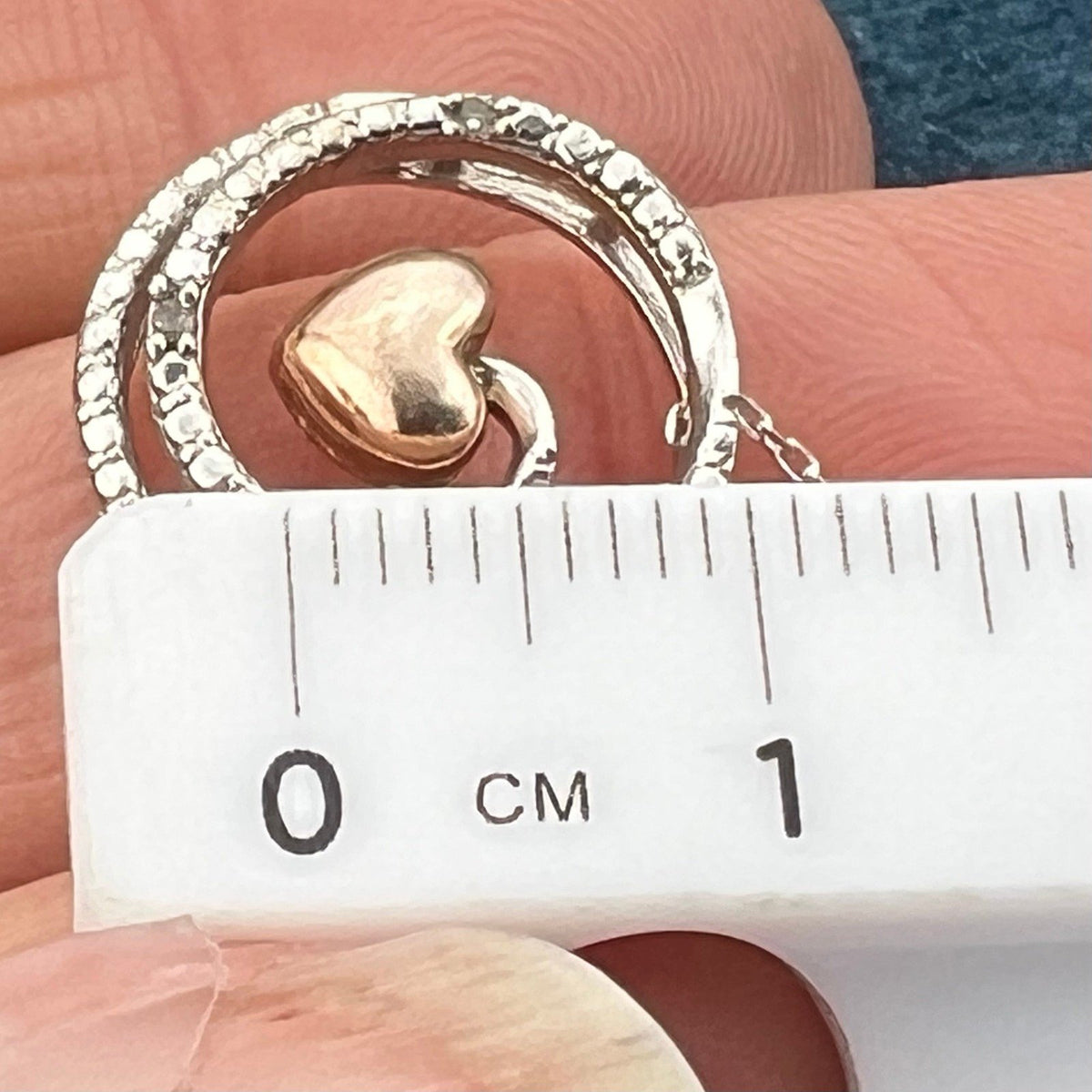 14k Gold Ocean Wave Circle Pendant w Dangling Teardrop Diamond