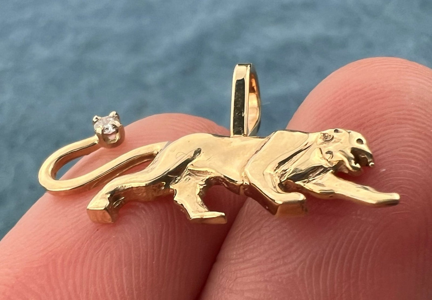 14k Gold Panther Leopard Tiger Pendant w Diamond Tail. 1"