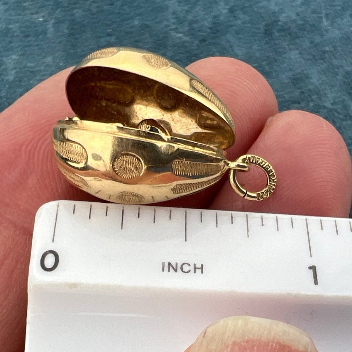 14k Gold Polka-Dot Easter Egg + Bunny Rabbit Pendant. Opens!
