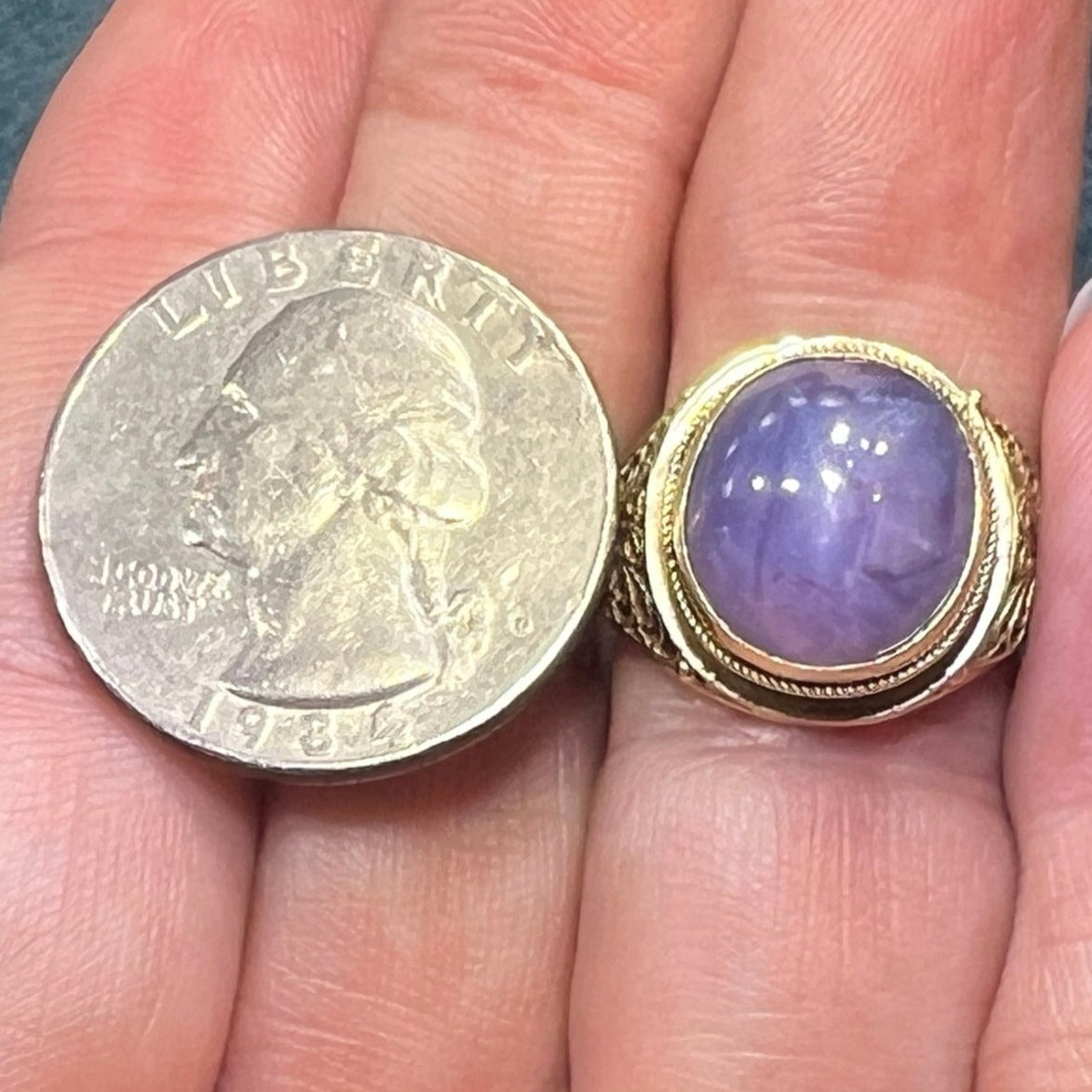 14k Gold Purple Blue Star Sapphire Ring. Bezel Set *VIDEO*