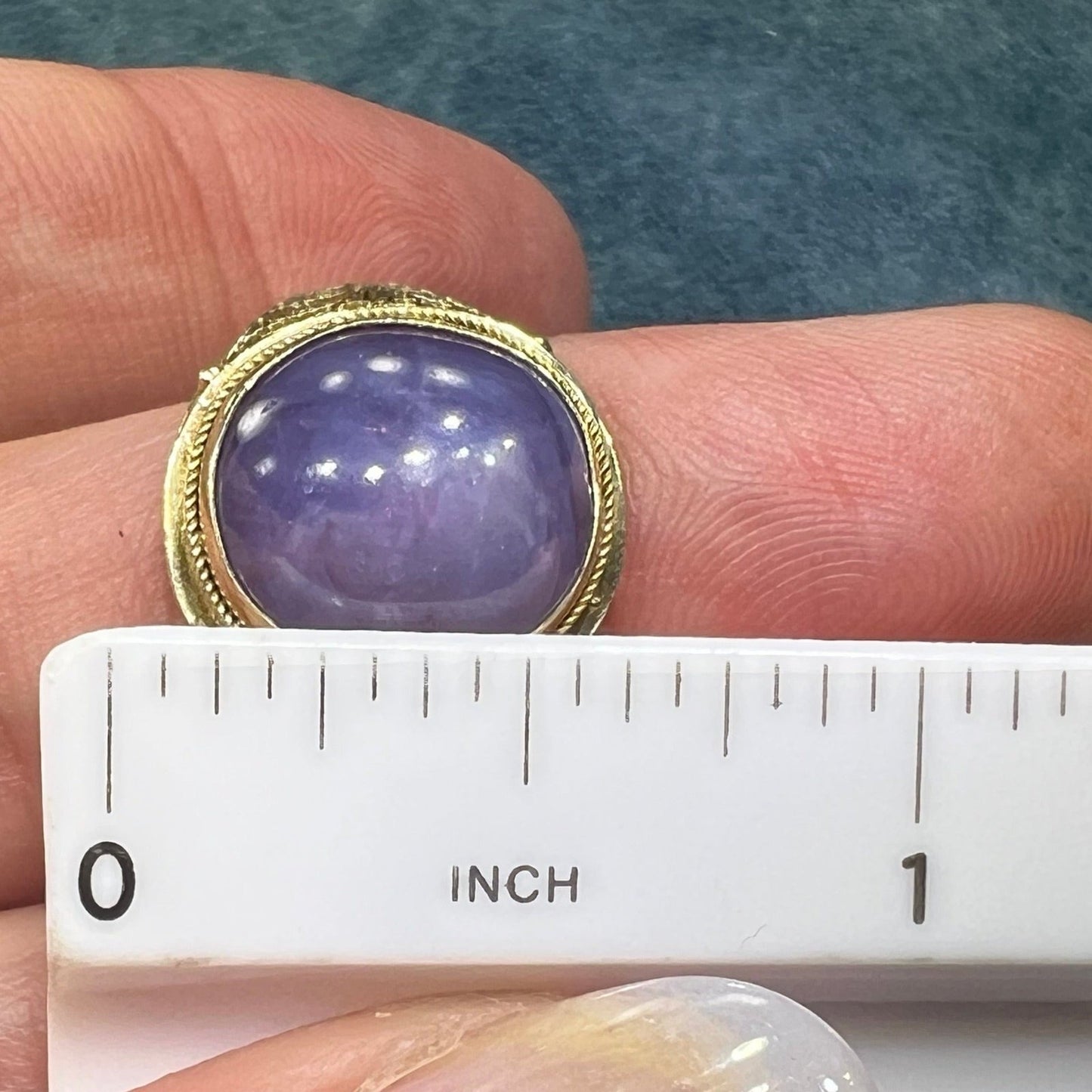 14k Gold Purple Blue Star Sapphire Ring. Bezel Set *VIDEO*