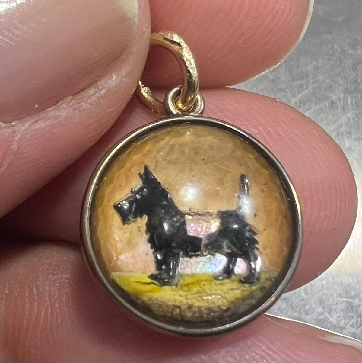 14k Gold Reverse Painted Essex Crystal Scotty Dog BUBBLE Pendant