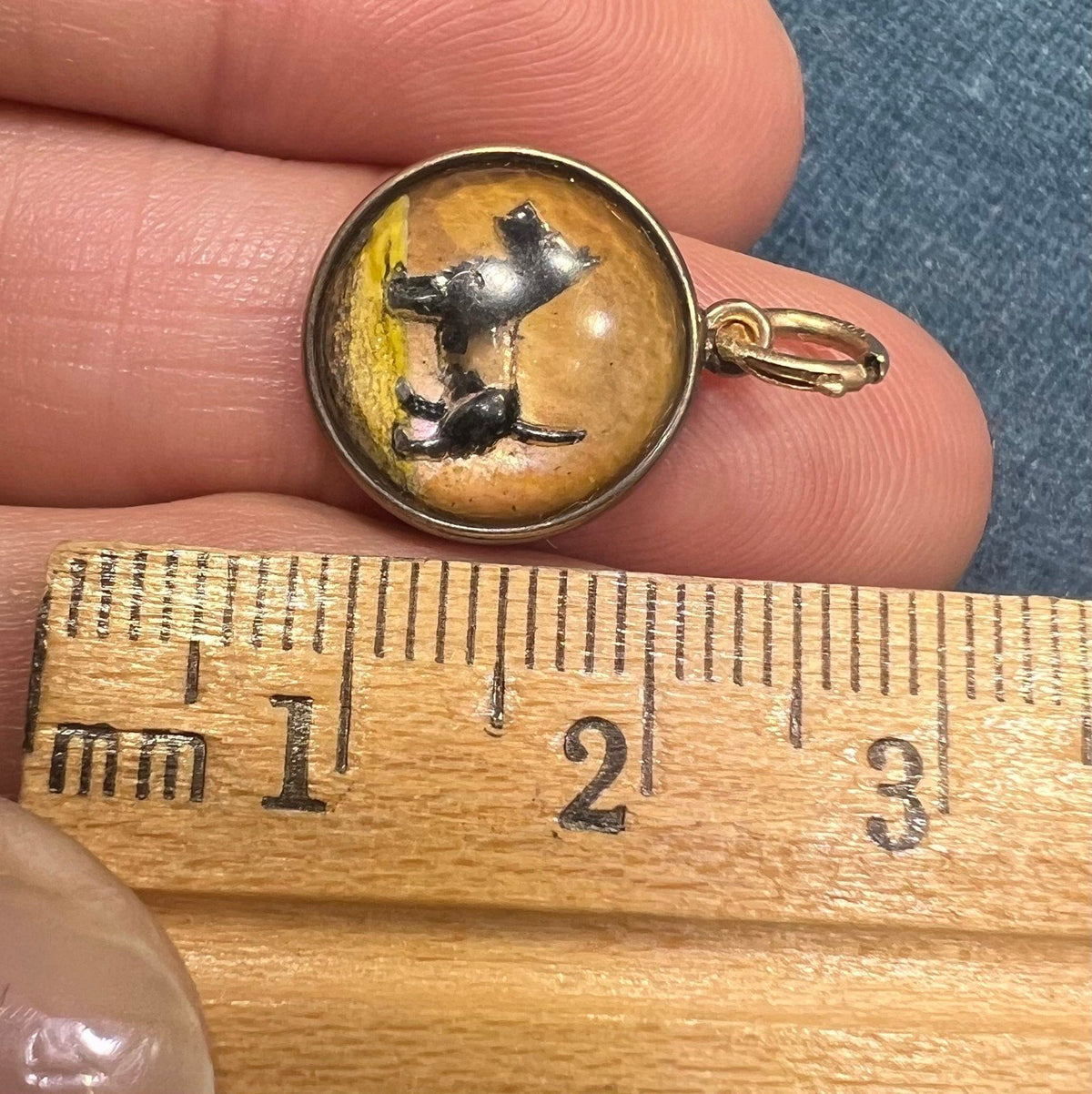 14k Gold Reverse Painted Essex Crystal Scotty Dog BUBBLE Pendant