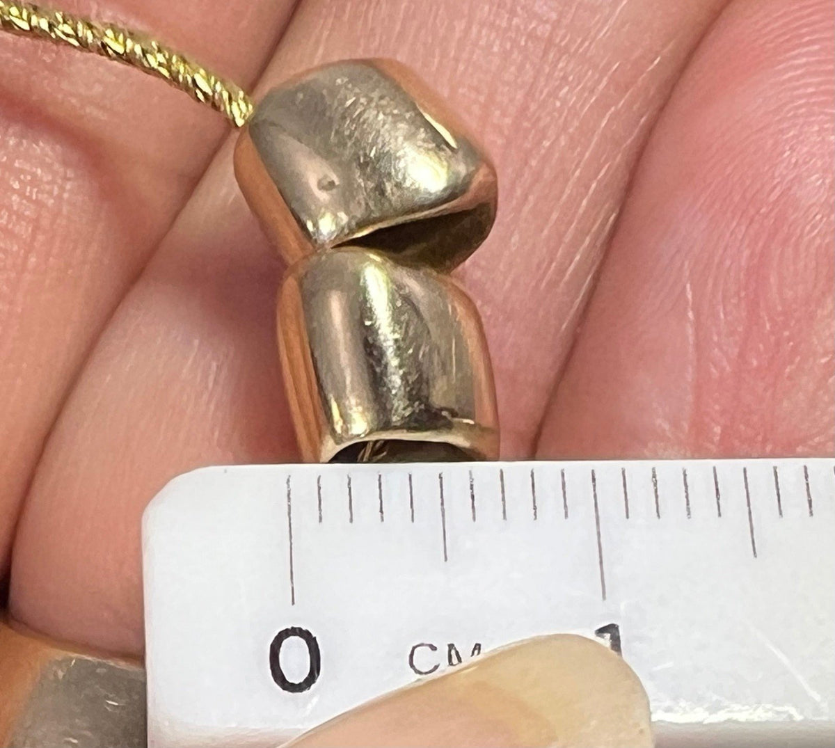 14k Gold Sculptural Barrel Beads on Round Chain Necklace. 11g