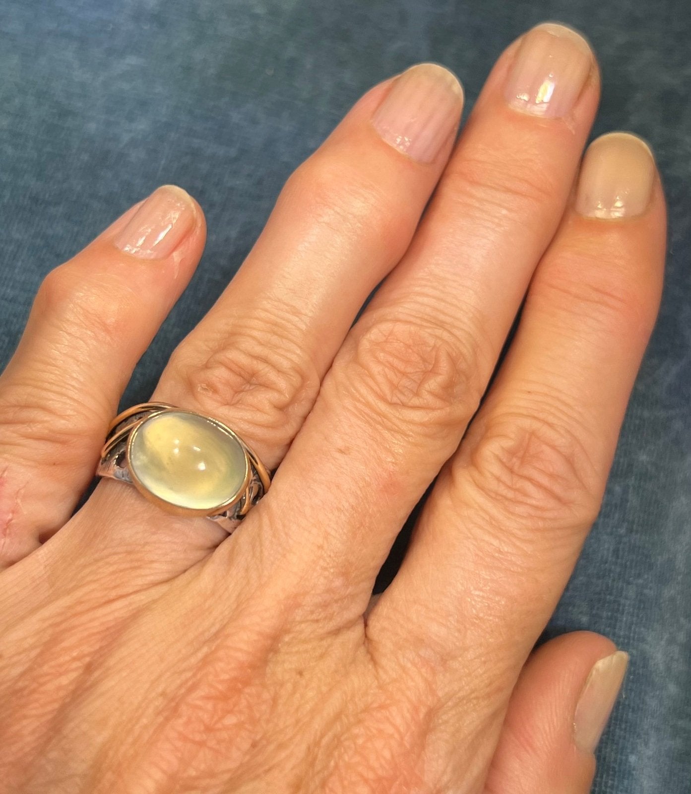 14k Gold & Silver Pale Green Prehnite Cabochon Ring. Wide Filigree Band