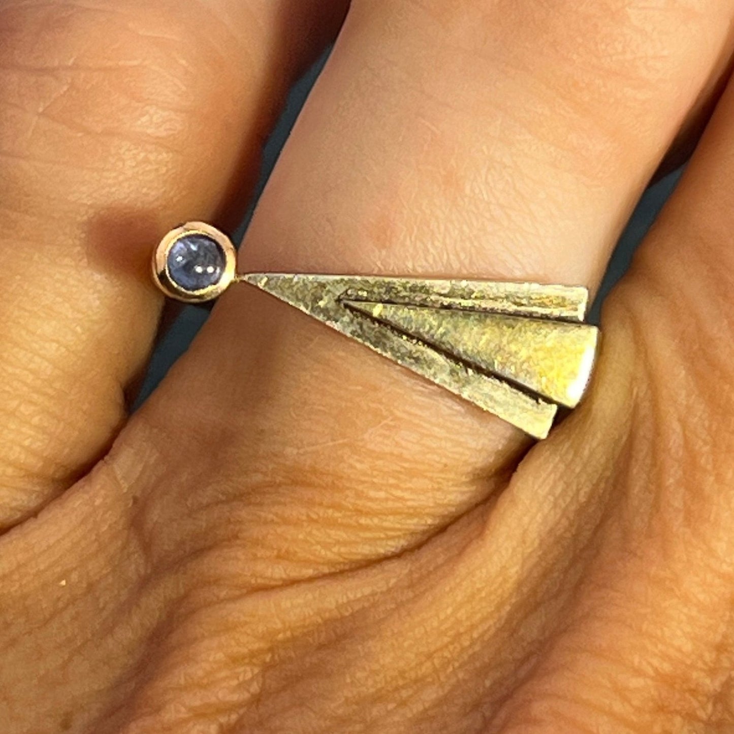 14k Gold & Silver Tiny Blue Sapphire Cabochon Modern Ring