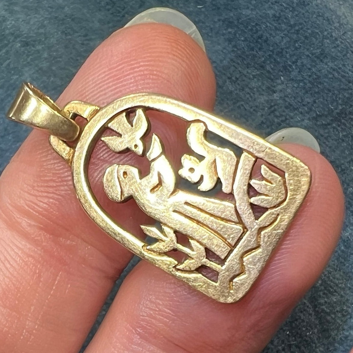 14k Gold St. Francis w Bird + Squirrel + Flowers. US Designer