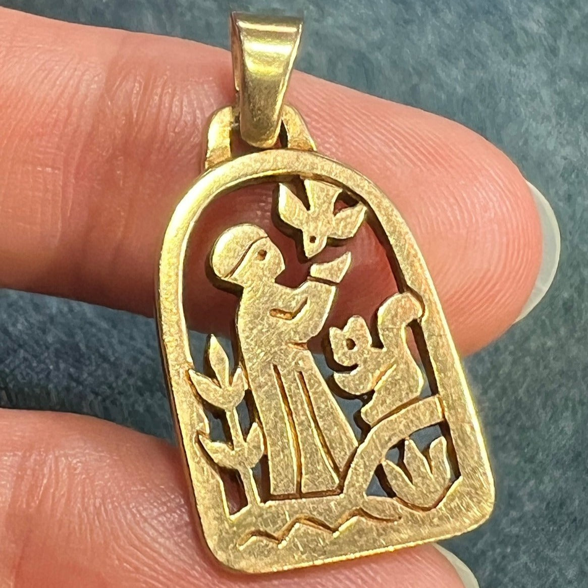 14k Gold St. Francis w Bird + Squirrel + Flowers. US Designer