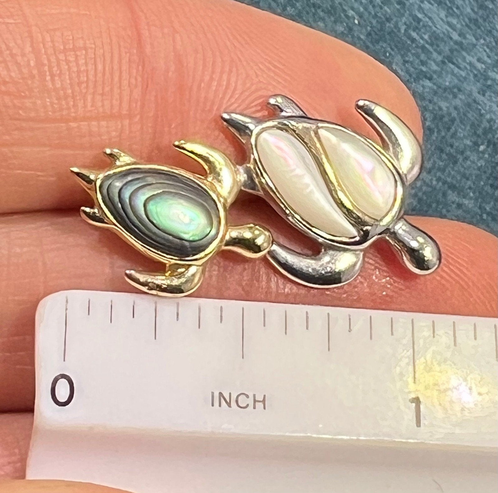 14k Gold + Sterling Silver Mother + Baby Sea Turtles Pendant. Na Haku Abalone