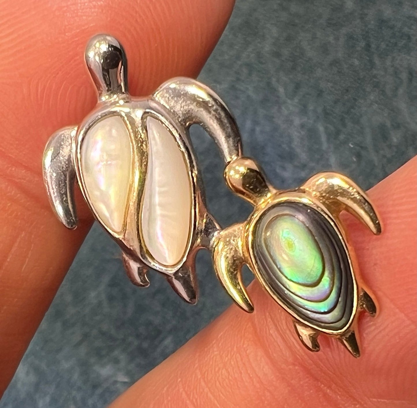 14k Gold + Sterling Silver Mother + Baby Sea Turtles Pendant. Na Haku Abalone