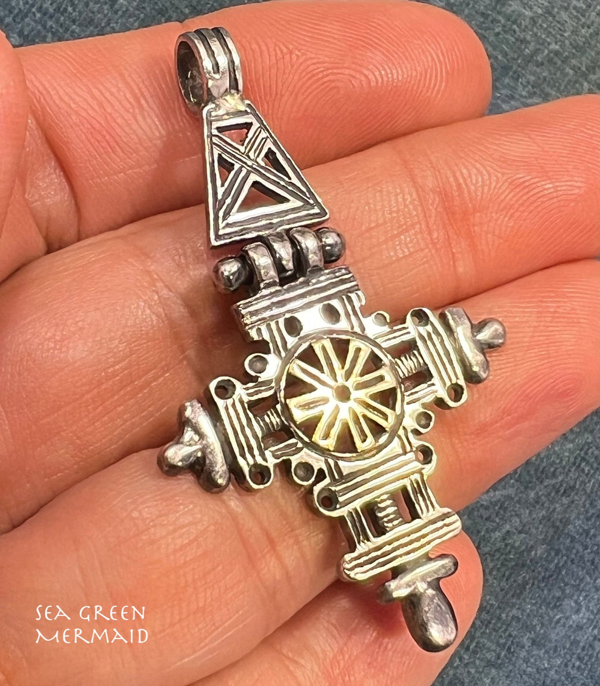14k Gold Sunburst in Sterling Silver Filigree Cross Pendant. Jointed 2"+ 6g