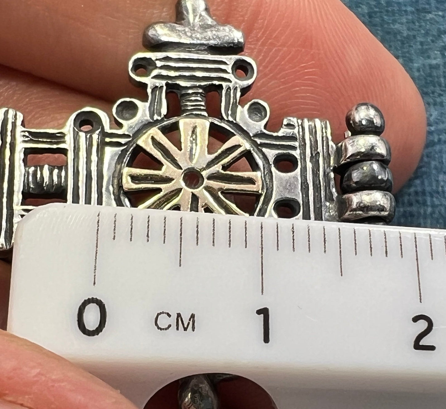 14k Gold Sunburst in Sterling Silver Filigree Cross Pendant. Jointed 2"+ 6g