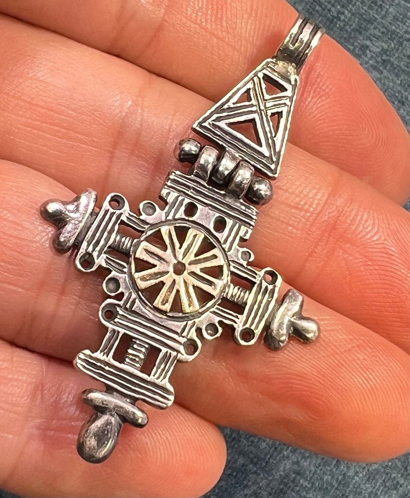 14k Gold Sunburst in Sterling Silver Filigree Cross Pendant. Jointed 2"+ 6g