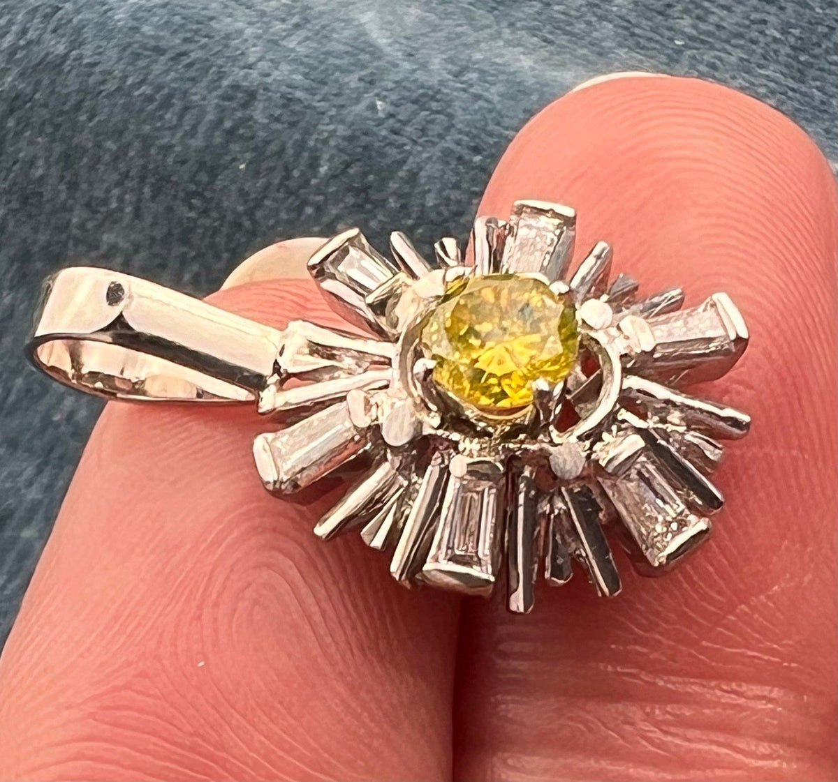 14k Gold WG Canary Yellow Diamond Daisy Pendant w Diamond Baguette Halo *Video*