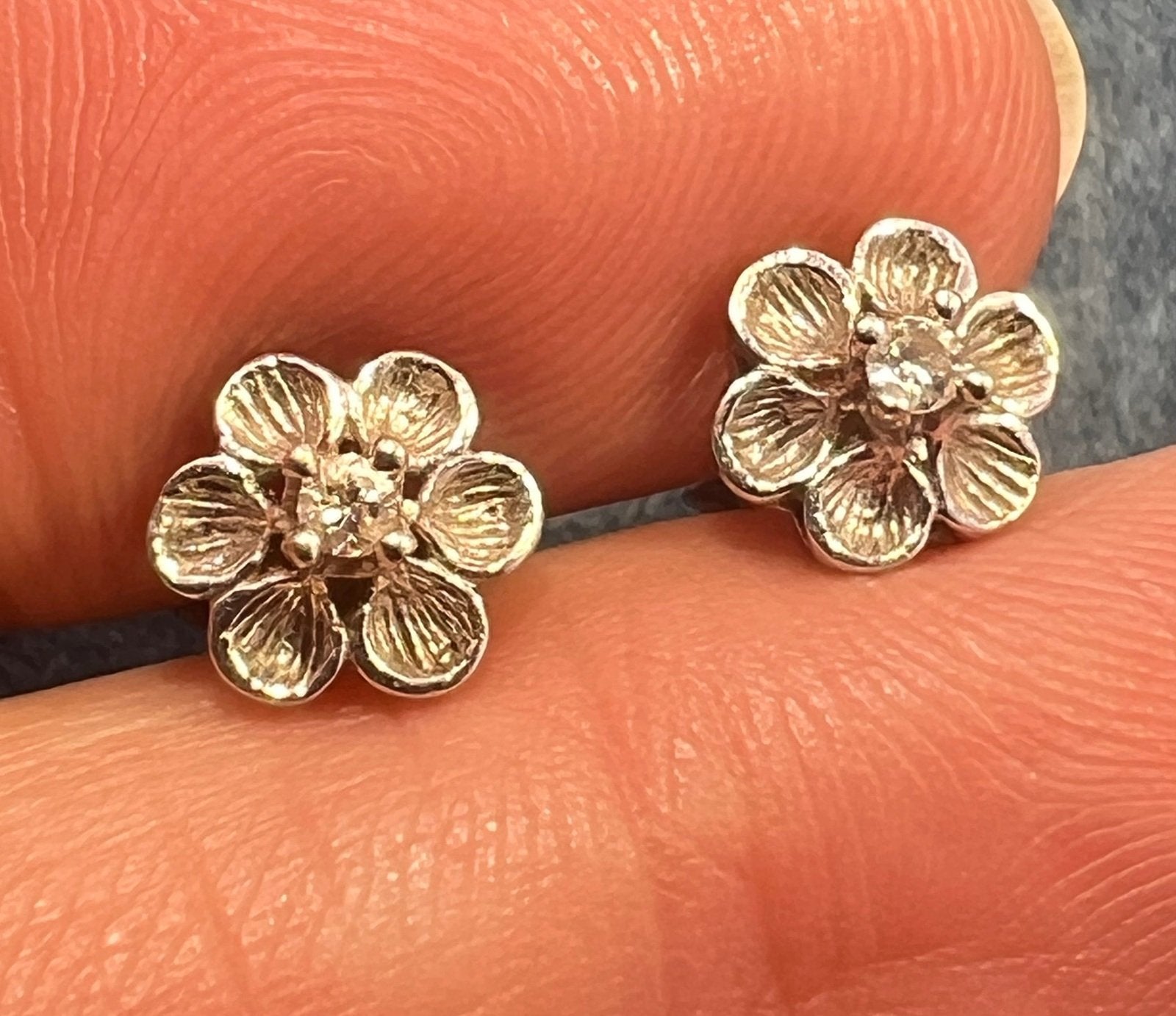 14k White Gold Diamond Cherry Blossom Flower Earrings. Tiny!