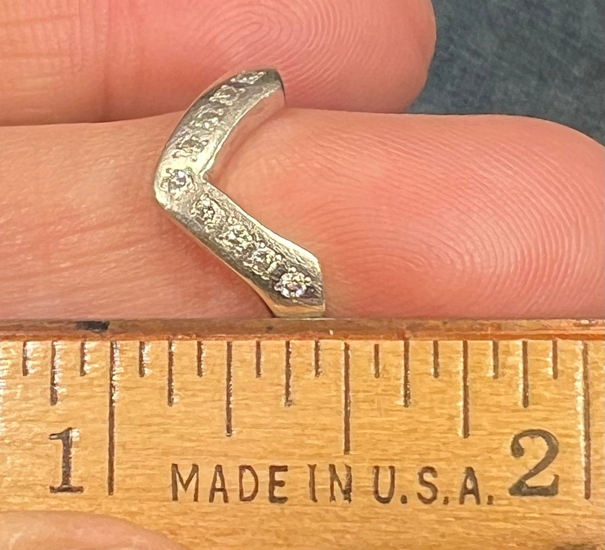14k White Gold Gypsy-Set Diamond Curved Ring Guard