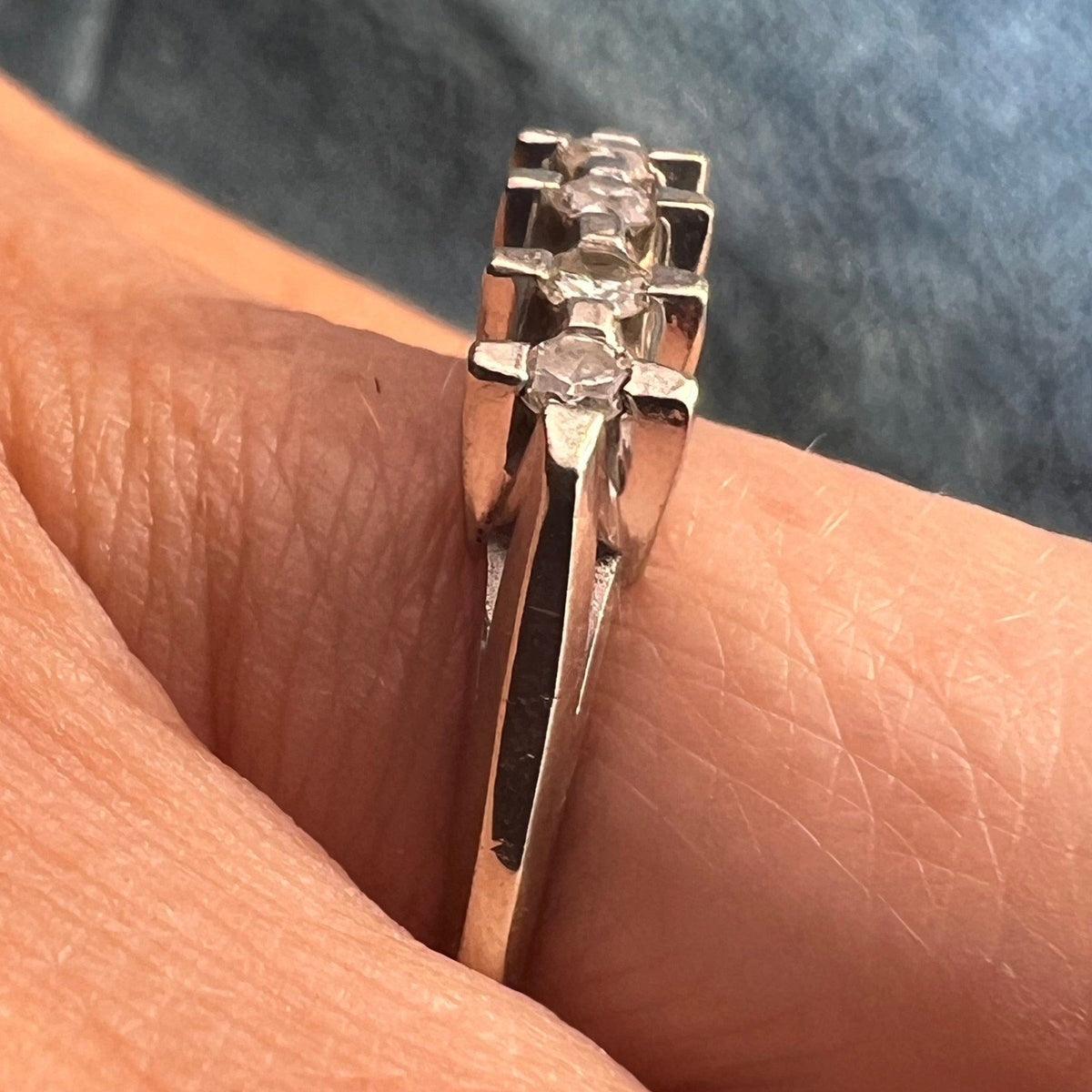 14k White Gold Mid-Century Modern Starburst Diamond Ring. Wedding Anniversary