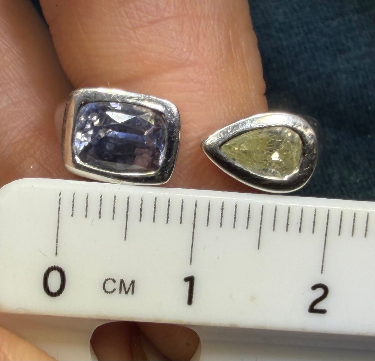 14k White Gold Modern Open Ring w Diamond + Ceylon Blue Sapphire