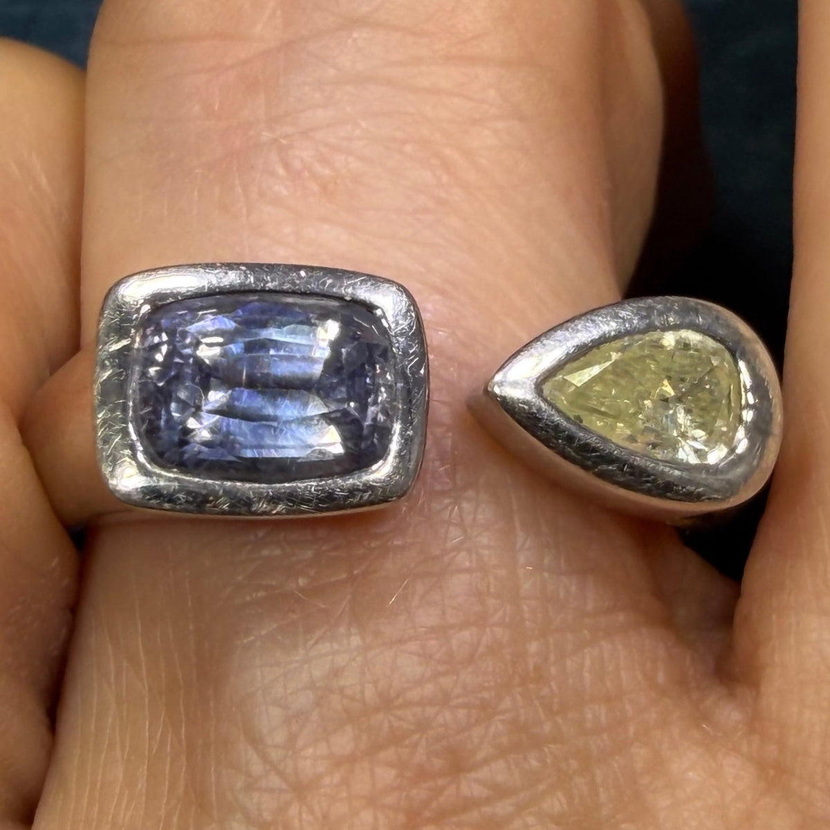 14k White Gold Modern Open Ring w Diamond + Ceylon Blue Sapphire