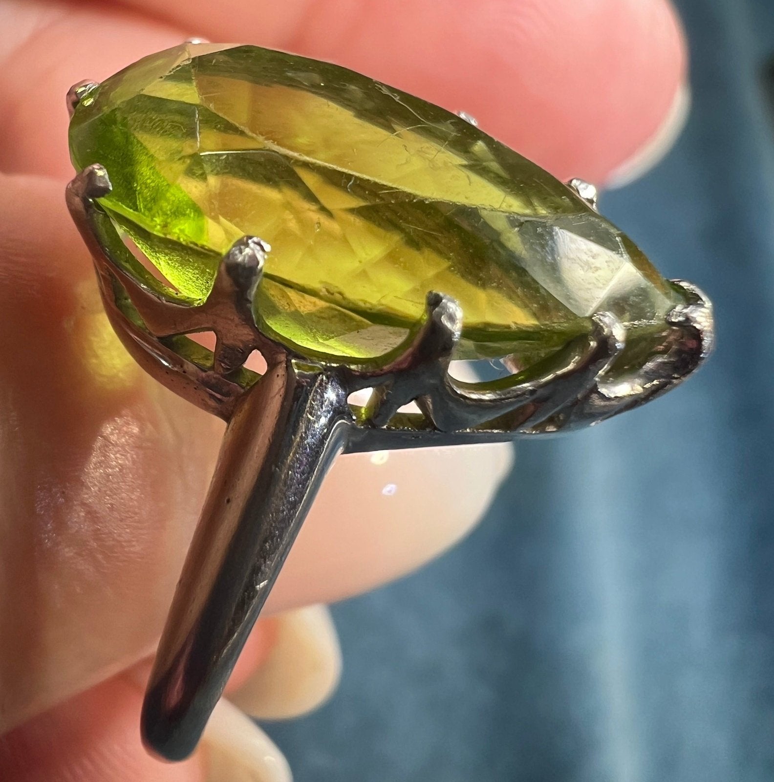 14k White Gold Natural Peridot Pear Teardrop Ring. HUGE 3/4" *Video*