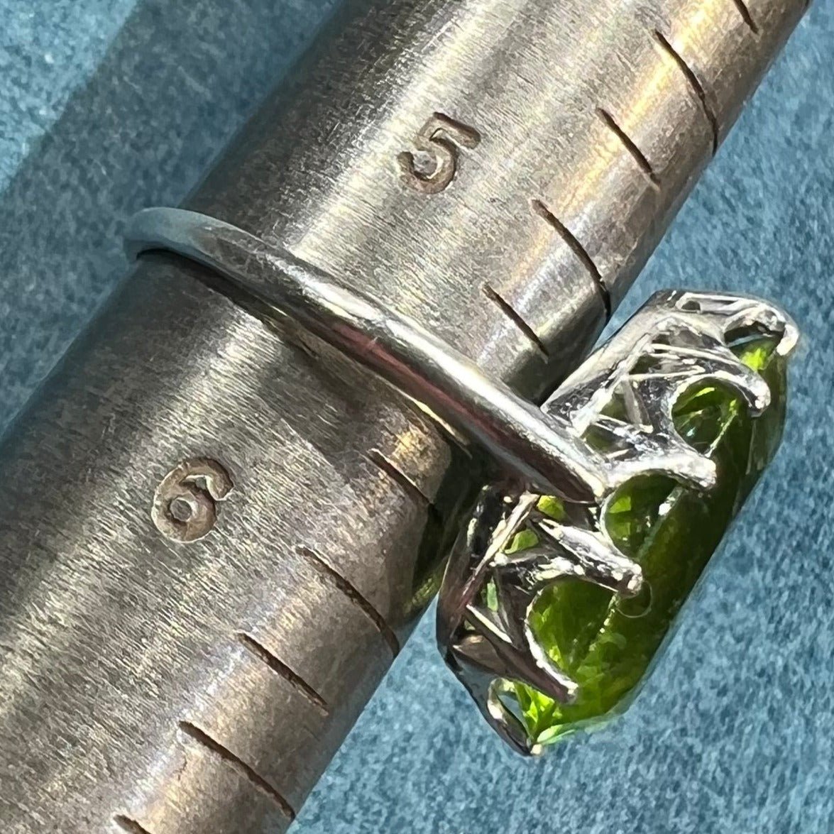 14k White Gold Natural Peridot Pear Teardrop Ring. HUGE 3/4" *Video*