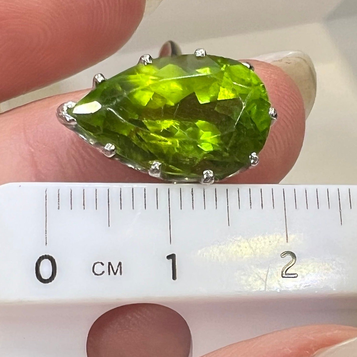 14k White Gold Natural Peridot Pear Teardrop Ring. HUGE 3/4" *Video*