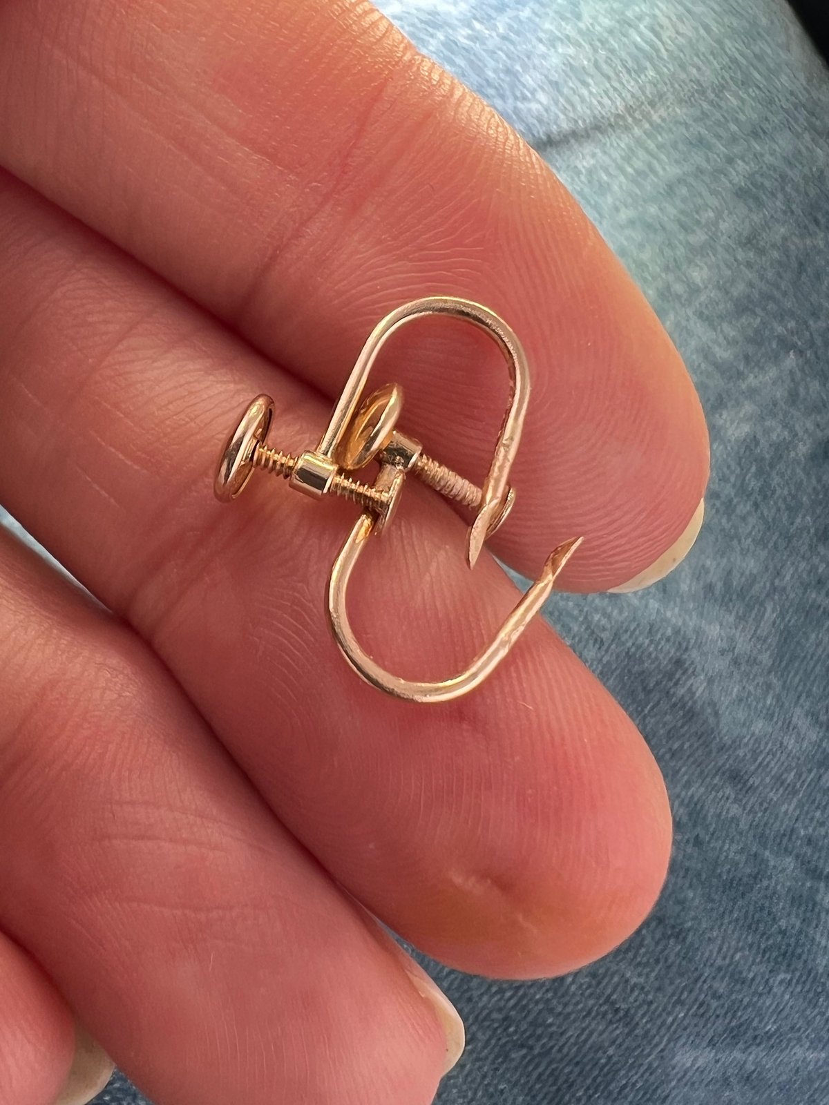 14k Yellow Gold 0.93 grams. 80% SCRAP Price - I