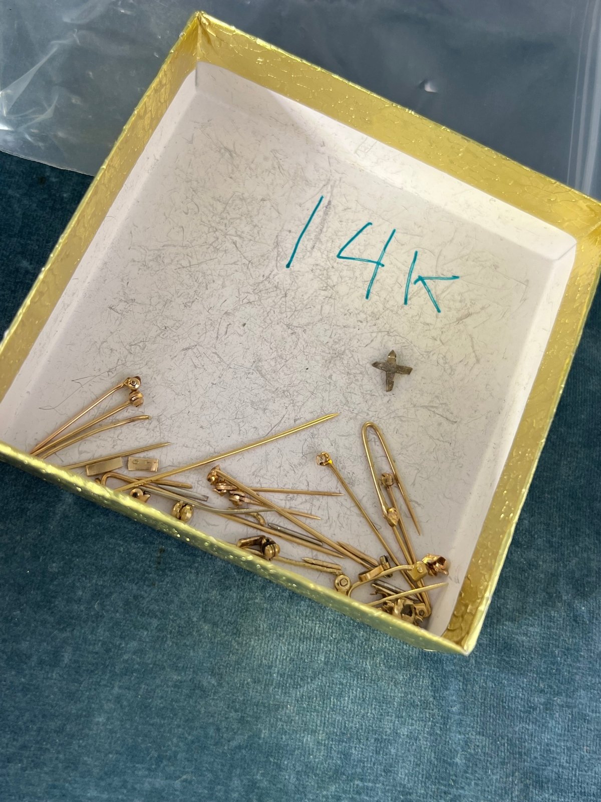 14k Yellow Gold 1.07 grams. 80% SCRAP Price - J