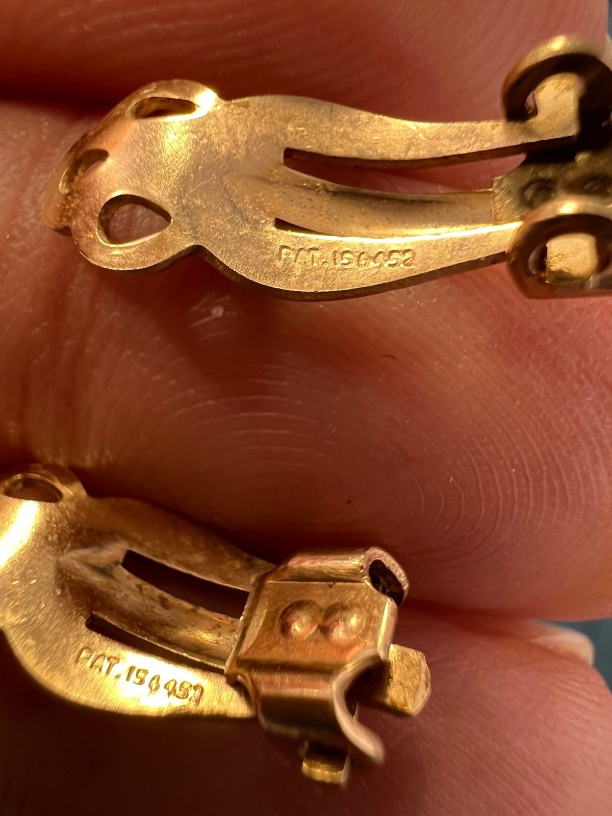14k Yellow Gold 1.43 grams. 80% SCRAP Price - G