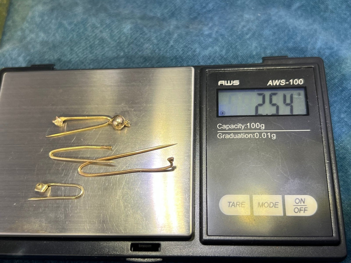14k Yellow Gold 2.54 grams at 80% SCRAP Price - L