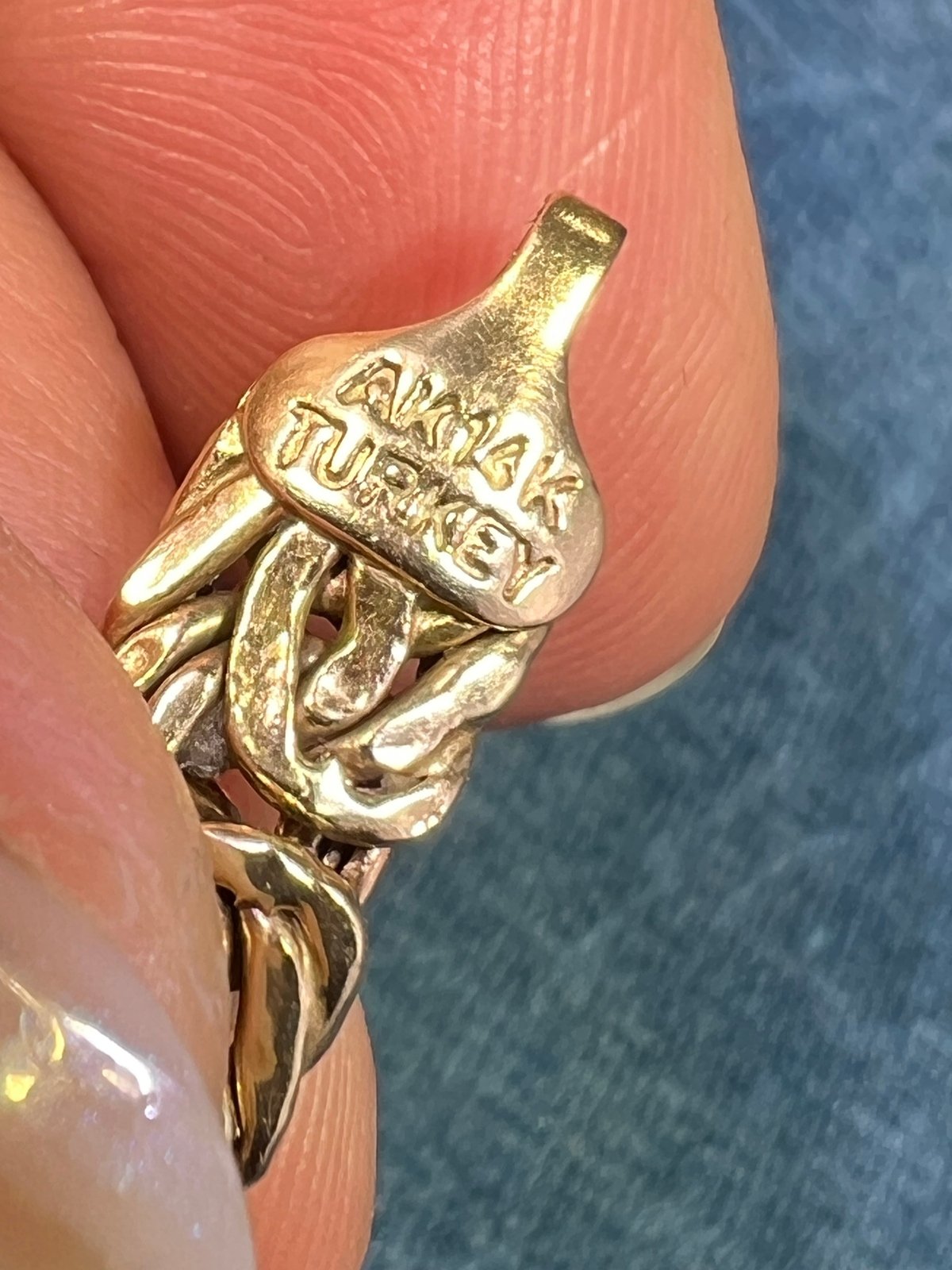14k Yellow Gold 2.72 grams. 80% SCRAP Price - A