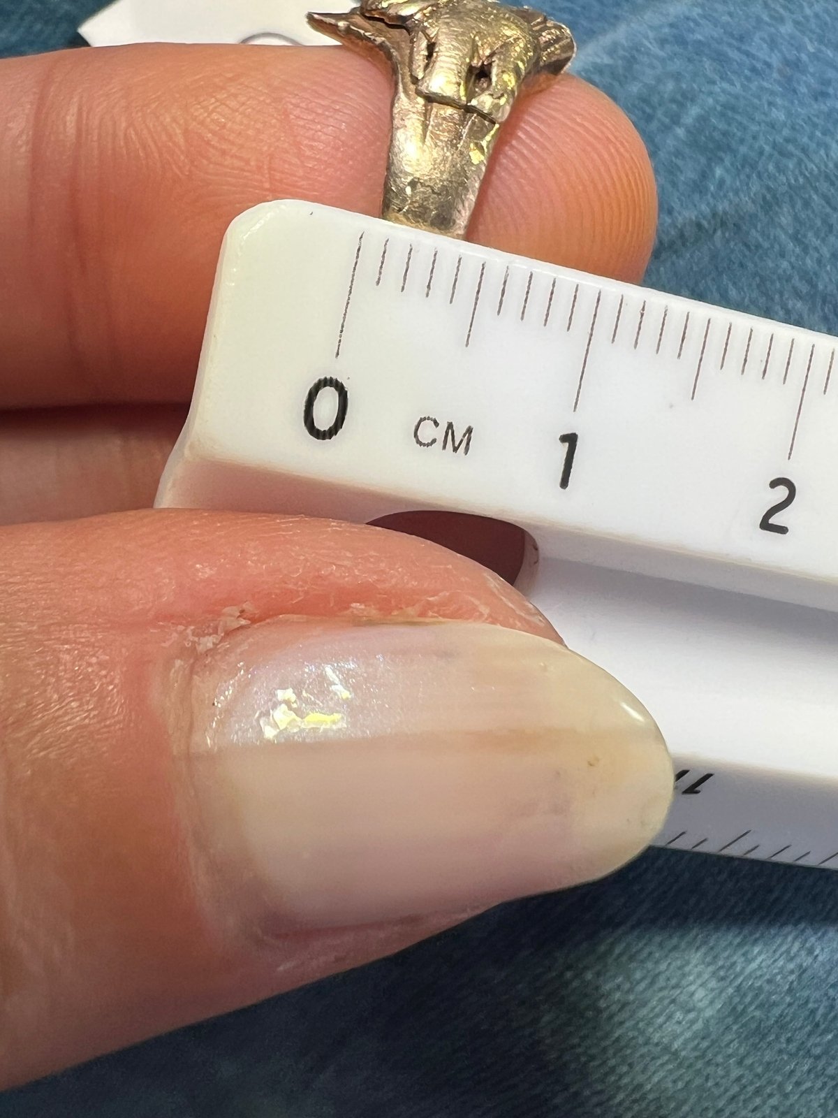 14k Yellow Gold 2.96 grams. 80% SCRAP Price - C