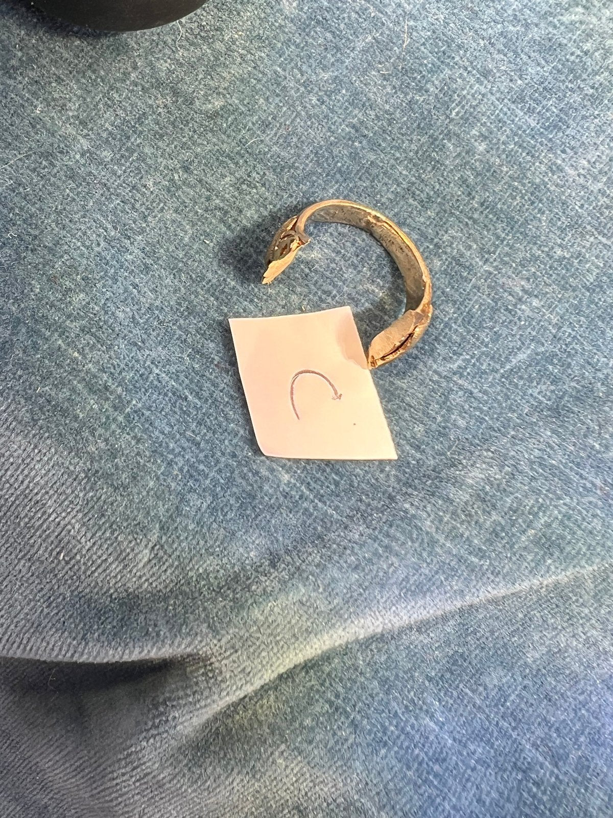 14k Yellow Gold 2.96 grams. 80% SCRAP Price - C