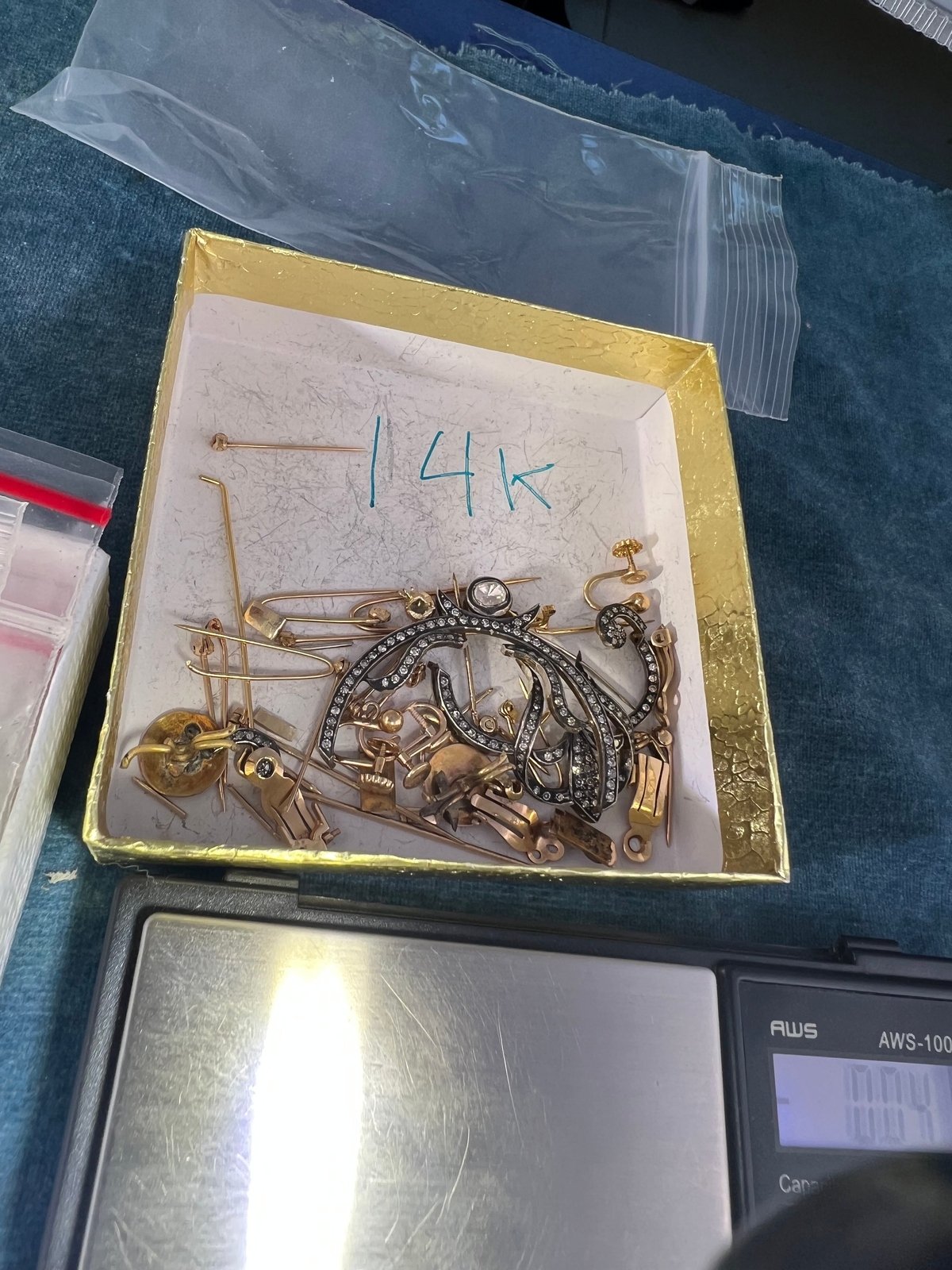 14k Yellow Gold 2.96 grams. 80% SCRAP Price - C