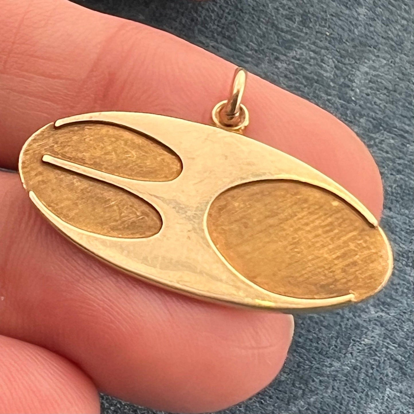 14k Yellow Gold "30" Disk MCM Modern Pendant. Birthday Anniversary