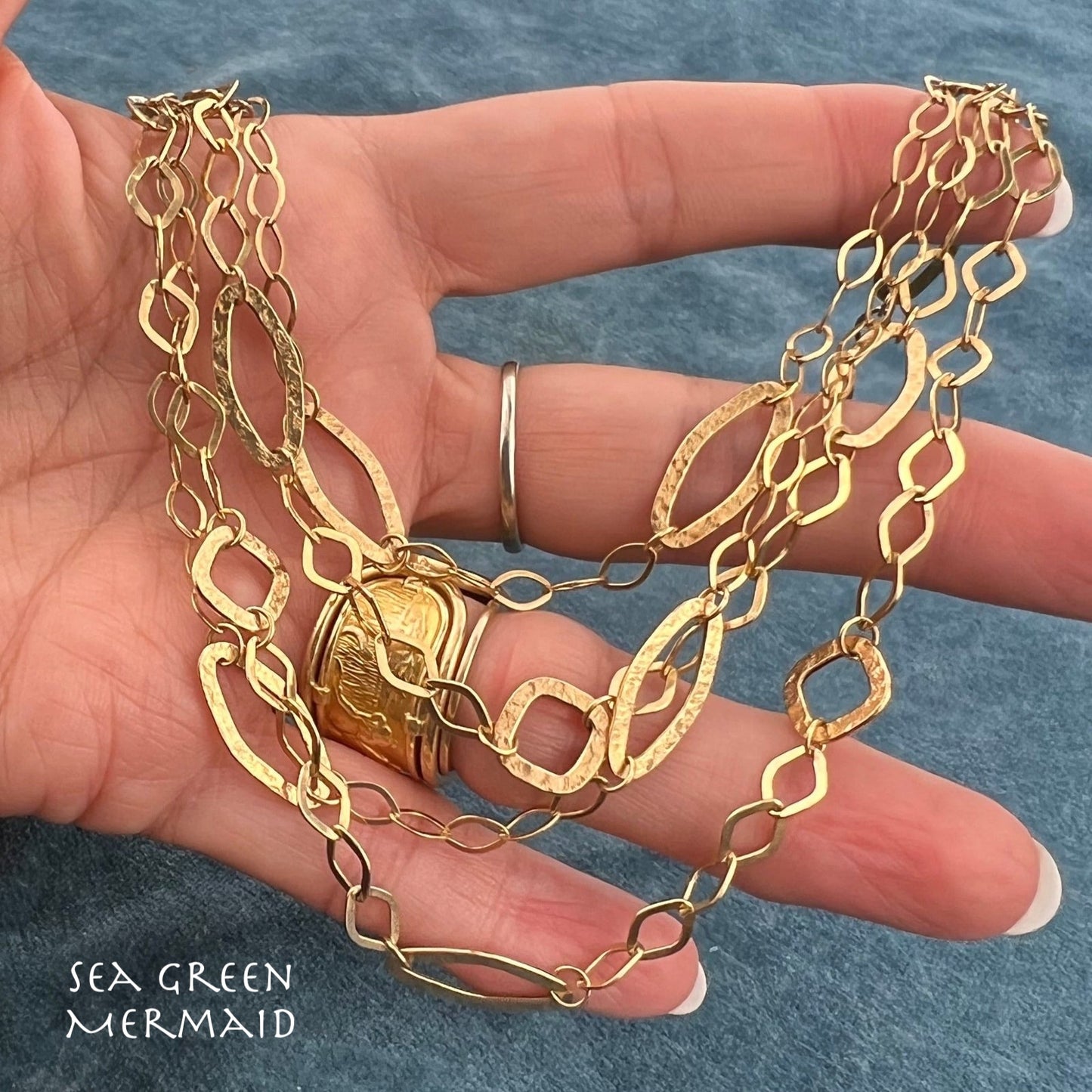 14k Yellow Gold 4 Layer Hammered Geometric Links Chain. 10.5g Italy